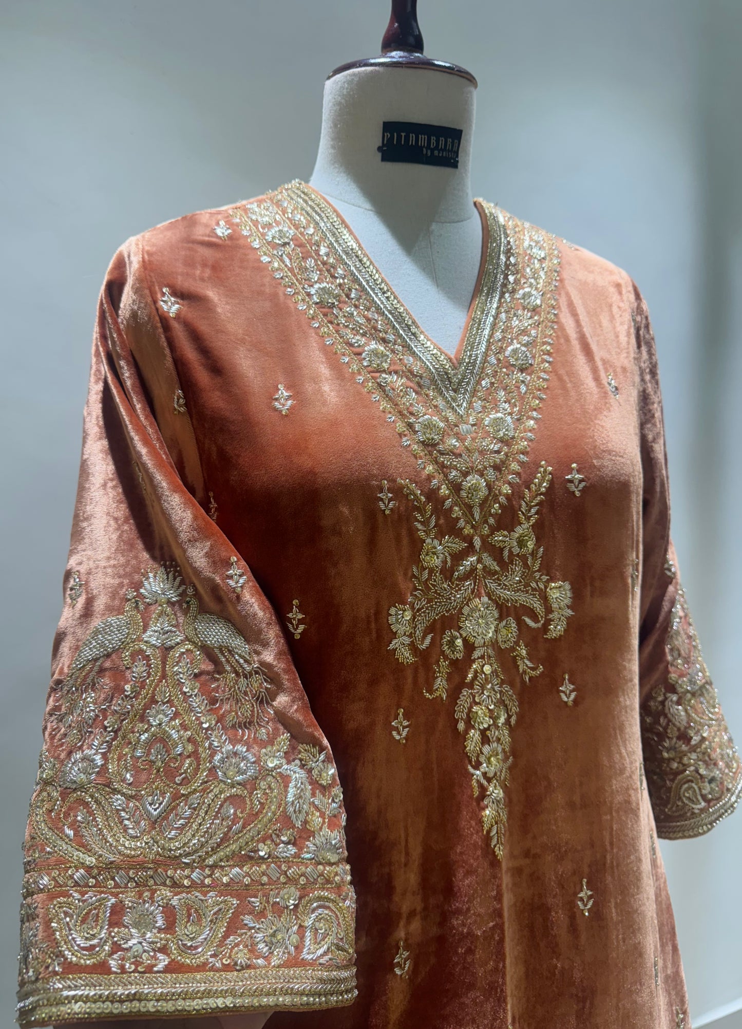 Kesari Velvet Farsi Suit