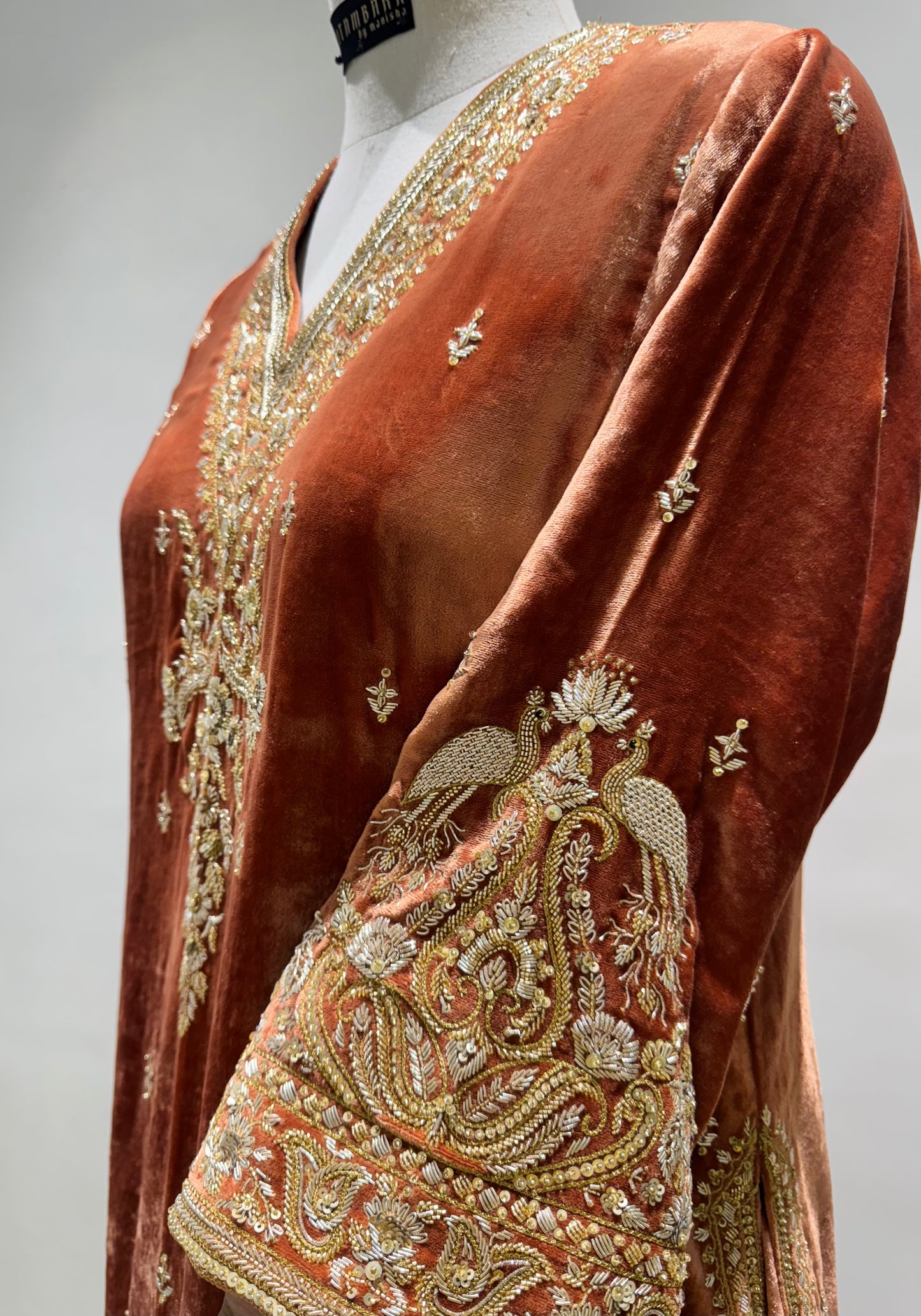 Kesari Velvet Farsi Suit