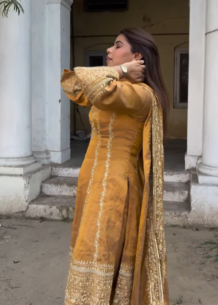 Golden Bell Suit